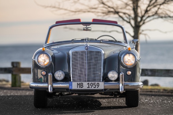Used 1959 Mercedes-Benz 220 S Ponton Cabriolet for sale $189,900 at Maserati of Greenwich in Greenwich CT 06830 7