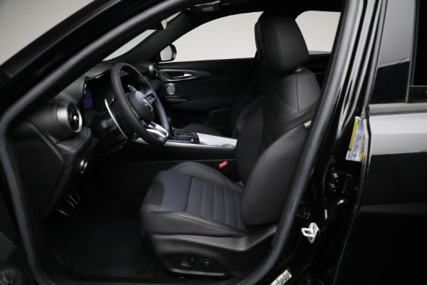 New 2024 Alfa Romeo Tonale Ti for sale Sold at Maserati of Greenwich in Greenwich CT 06830 27