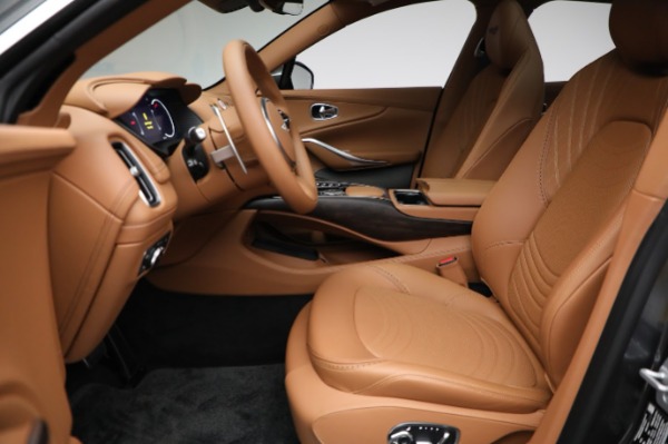 Used 2024 Aston Martin DBX for sale $131,900 at Maserati of Greenwich in Greenwich CT 06830 14