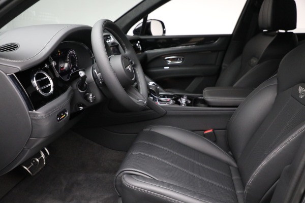 New 2024 Bentley Bentayga Hybrid for sale Sold at Maserati of Greenwich in Greenwich CT 06830 17