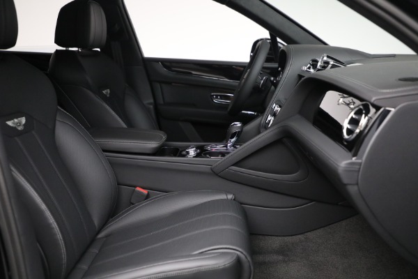 New 2024 Bentley Bentayga Hybrid for sale Sold at Maserati of Greenwich in Greenwich CT 06830 28