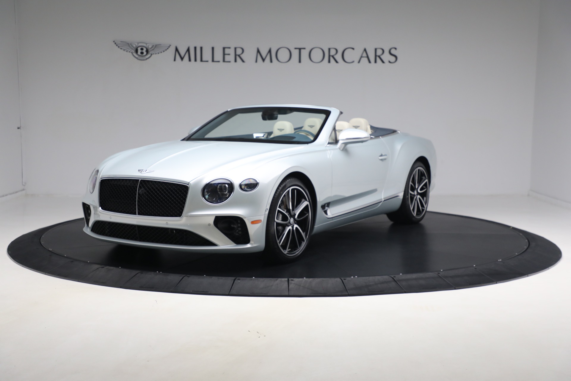 New 2024 Bentley Continental GTC V8 for sale Sold at Maserati of Greenwich in Greenwich CT 06830 1
