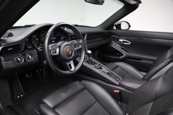 Used 2017 Porsche 911 Targa 4 GTS for sale Sold at Maserati of Greenwich in Greenwich CT 06830 22