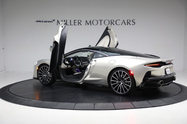 Used 2020 McLaren GT Luxe for sale $169,900 at Maserati of Greenwich in Greenwich CT 06830 14