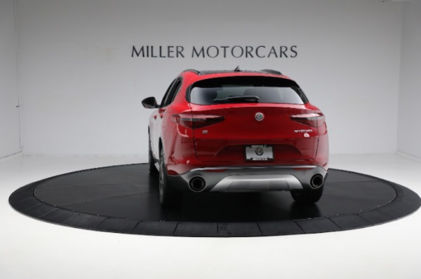 Used 2022 Alfa Romeo Stelvio Ti for sale $35,900 at Maserati of Greenwich in Greenwich CT 06830 13