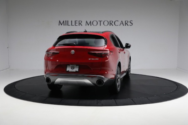 Used 2022 Alfa Romeo Stelvio Ti for sale $35,900 at Maserati of Greenwich in Greenwich CT 06830 15