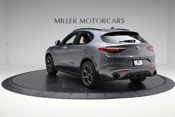 Used 2022 Alfa Romeo Stelvio Veloce for sale Sold at Maserati of Greenwich in Greenwich CT 06830 10