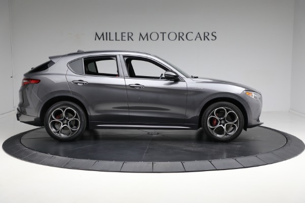 Used 2022 Alfa Romeo Stelvio Veloce for sale Sold at Maserati of Greenwich in Greenwich CT 06830 20