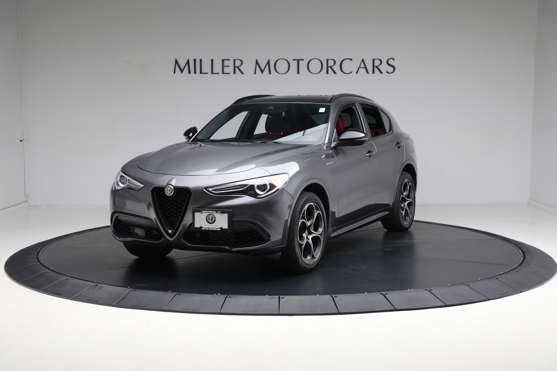 Used 2022 Alfa Romeo Stelvio Veloce for sale Sold at Maserati of Greenwich in Greenwich CT 06830 1