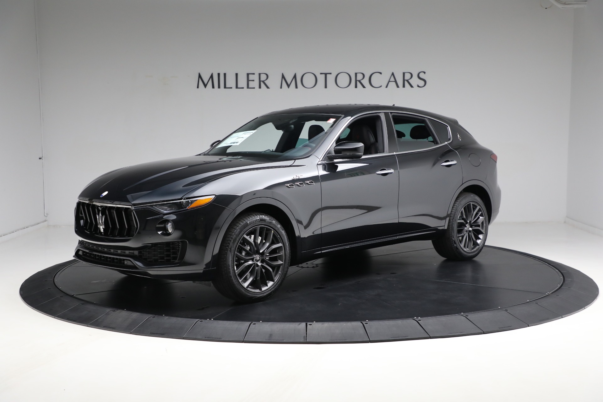 New 2024 Maserati Levante GT Ultima for sale $103,495 at Maserati of Greenwich in Greenwich CT 06830 1