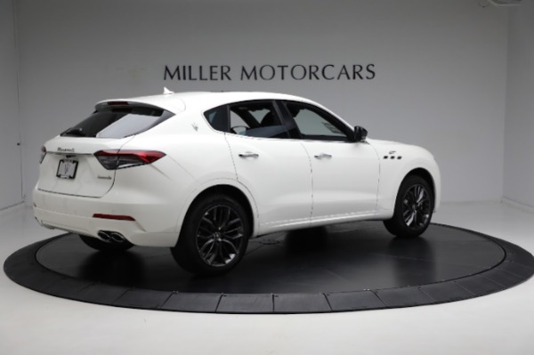 New 2024 Maserati Levante GT Ultima for sale $103,495 at Maserati of Greenwich in Greenwich CT 06830 15