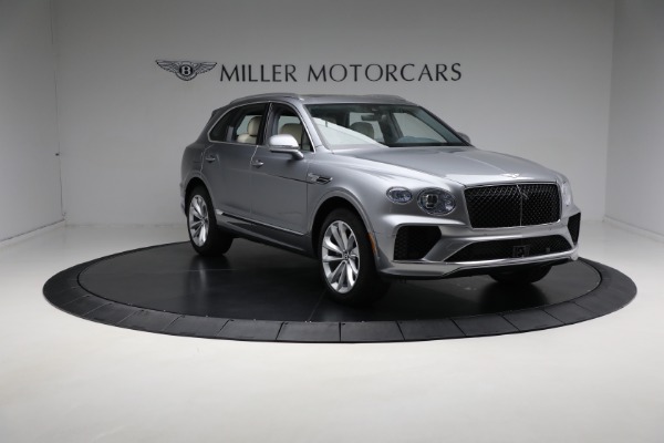 New 2024 Bentley Bentayga V8 for sale $234,190 at Maserati of Greenwich in Greenwich CT 06830 11
