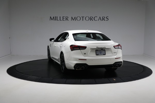 New 2024 Maserati Ghibli Modena Ultima Q4 for sale Sold at Maserati of Greenwich in Greenwich CT 06830 11