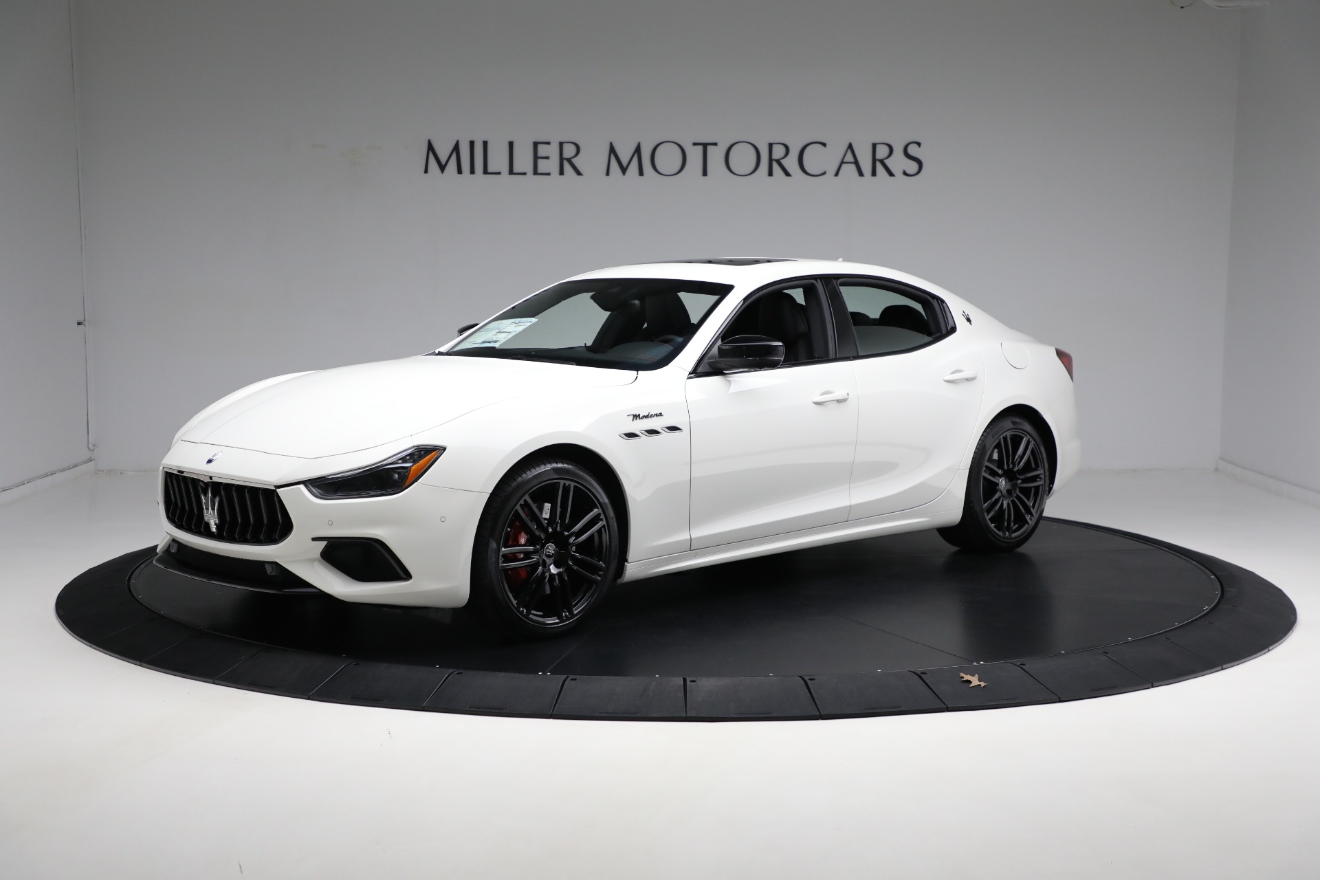 New 2024 Maserati Ghibli Modena Ultima Q4 for sale $116,500 at Maserati of Greenwich in Greenwich CT 06830 1