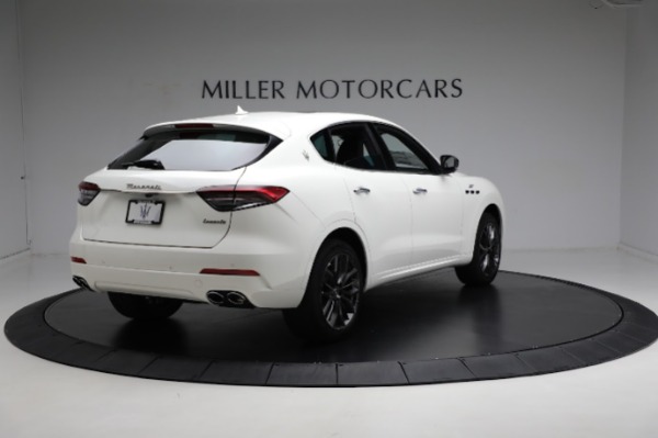 New 2024 Maserati Levante GT Ultima for sale $103,495 at Maserati of Greenwich in Greenwich CT 06830 14