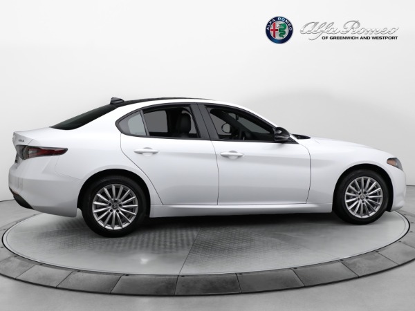 New 2024 Alfa Romeo Giulia Sprint for sale $46,780 at Maserati of Greenwich in Greenwich CT 06830 15