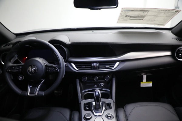 New 2024 Alfa Romeo Stelvio Veloce for sale Sold at Maserati of Greenwich in Greenwich CT 06830 28