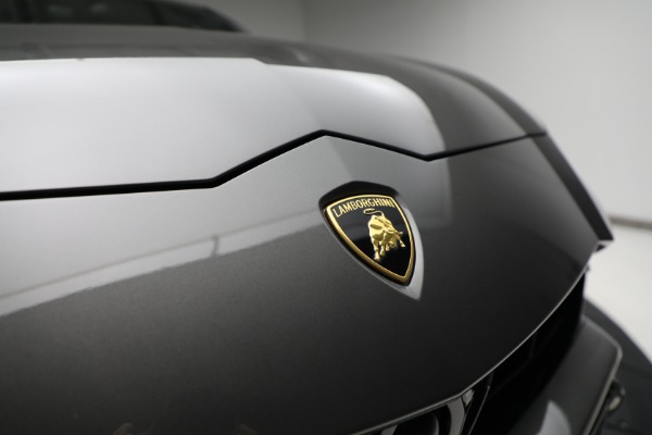 Used 2021 Lamborghini Urus for sale $212,900 at Maserati of Greenwich in Greenwich CT 06830 14