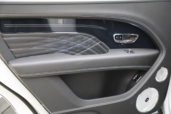 New 2023 Bentley Bentayga EWB Azure V8 First Edition for sale Sold at Maserati of Greenwich in Greenwich CT 06830 24