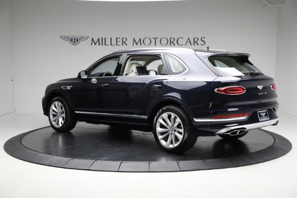 Used 2024 Bentley Bentayga EWB V8 for sale $204,900 at Maserati of Greenwich in Greenwich CT 06830 6