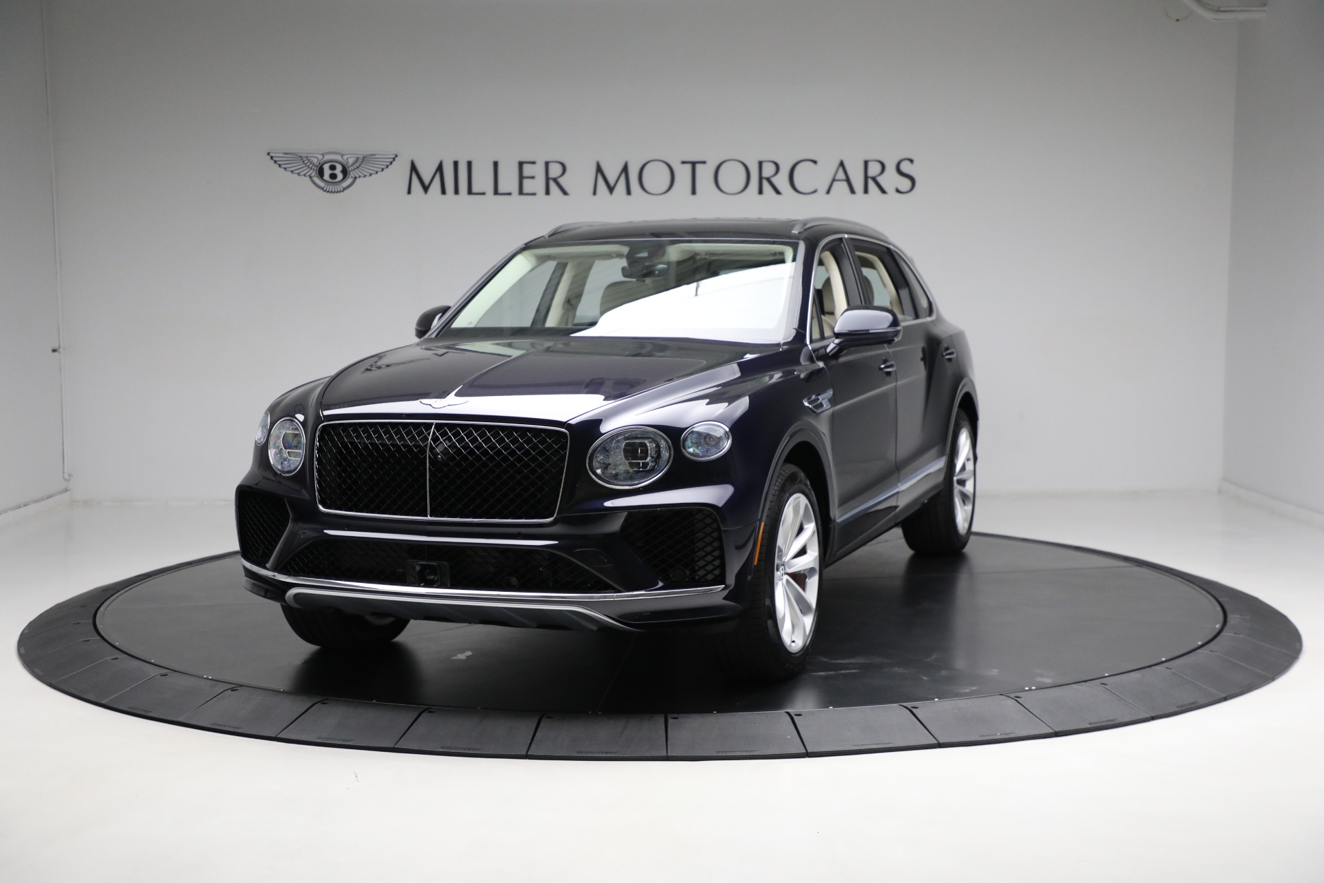 New 2024 Bentley Bentayga EWB V8 for sale Sold at Maserati of Greenwich in Greenwich CT 06830 1
