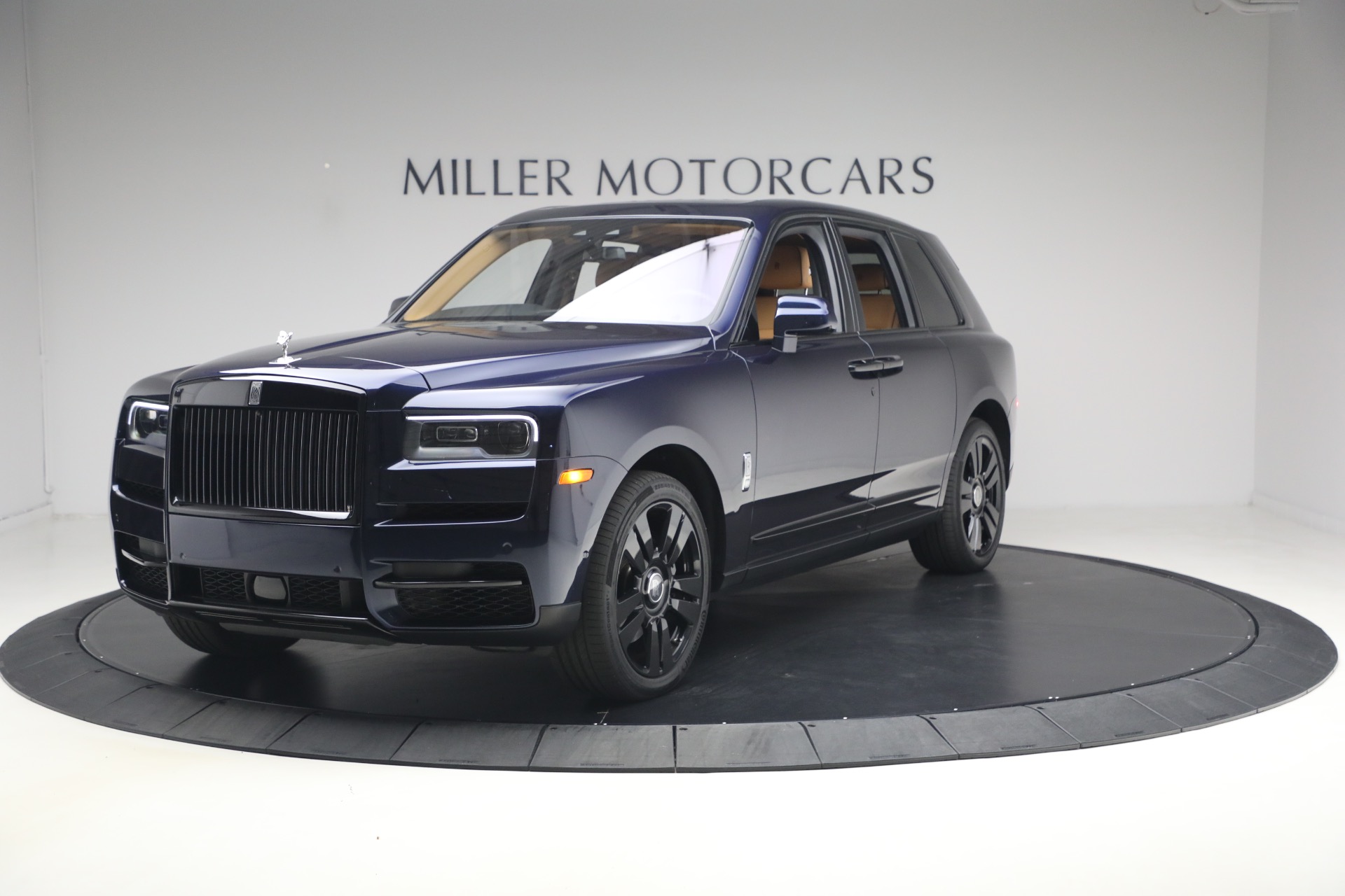 Used 2024 Rolls-Royce Cullinan for sale $329,900 at Maserati of Greenwich in Greenwich CT 06830 1