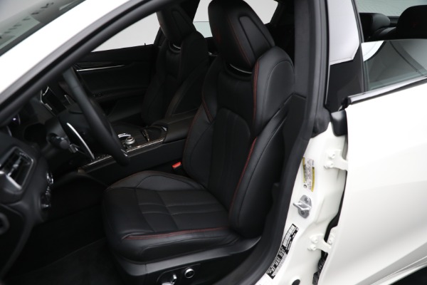 New 2024 Maserati Ghibli Modena Ultima Q4 for sale Sold at Maserati of Greenwich in Greenwich CT 06830 28