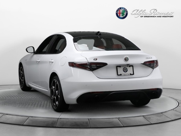 New 2024 Alfa Romeo Giulia Veloce for sale $55,060 at Maserati of Greenwich in Greenwich CT 06830 11