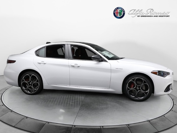 New 2024 Alfa Romeo Giulia Veloce for sale $55,060 at Maserati of Greenwich in Greenwich CT 06830 20