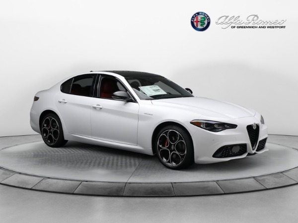 New 2024 Alfa Romeo Giulia Veloce for sale $55,060 at Maserati of Greenwich in Greenwich CT 06830 22