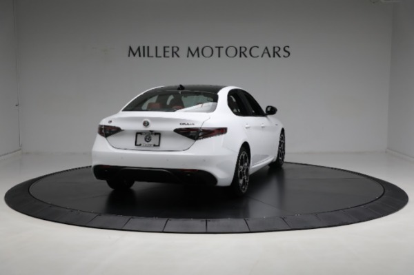 New 2024 Alfa Romeo Giulia Veloce for sale Sold at Maserati of Greenwich in Greenwich CT 06830 15
