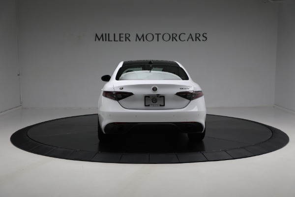 New 2024 Alfa Romeo Giulia Veloce for sale Sold at Maserati of Greenwich in Greenwich CT 06830 12