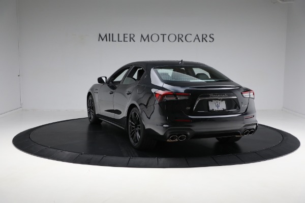 New 2024 Maserati Ghibli Modena Ultima Q4 for sale Sold at Maserati of Greenwich in Greenwich CT 06830 10
