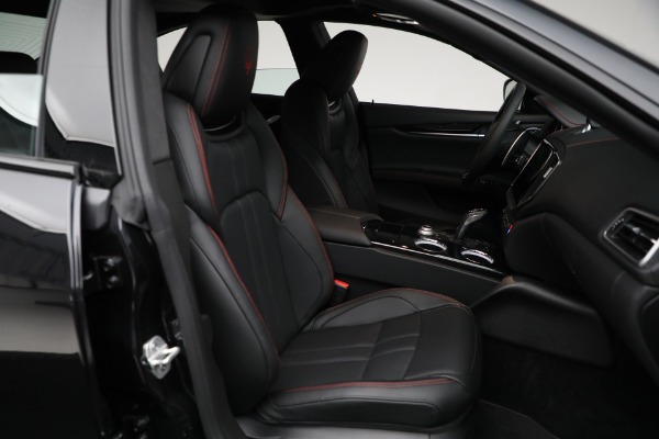 New 2024 Maserati Ghibli Modena Ultima Q4 for sale Sold at Maserati of Greenwich in Greenwich CT 06830 28
