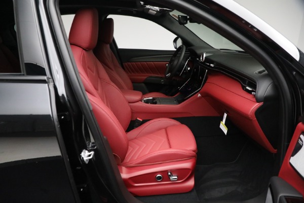 New 2024 Maserati Grecale Trofeo for sale Sold at Maserati of Greenwich in Greenwich CT 06830 26