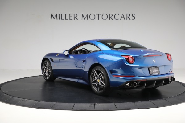 Used 2016 Ferrari California T for sale Sold at Maserati of Greenwich in Greenwich CT 06830 14
