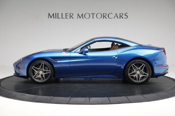 Used 2016 Ferrari California T for sale Sold at Maserati of Greenwich in Greenwich CT 06830 15