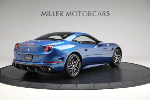 Used 2016 Ferrari California T for sale Sold at Maserati of Greenwich in Greenwich CT 06830 17