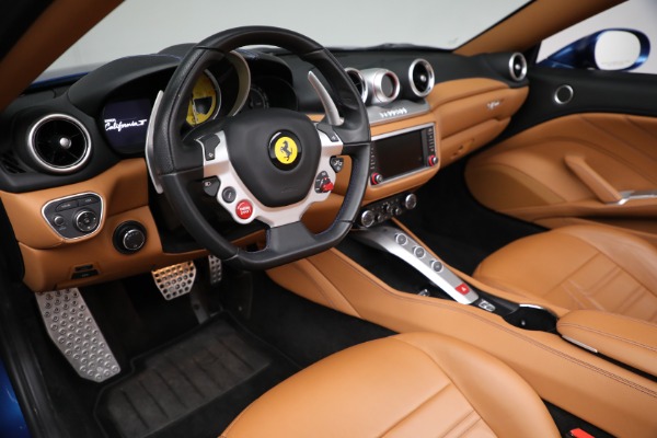 Used 2016 Ferrari California T for sale Sold at Maserati of Greenwich in Greenwich CT 06830 19