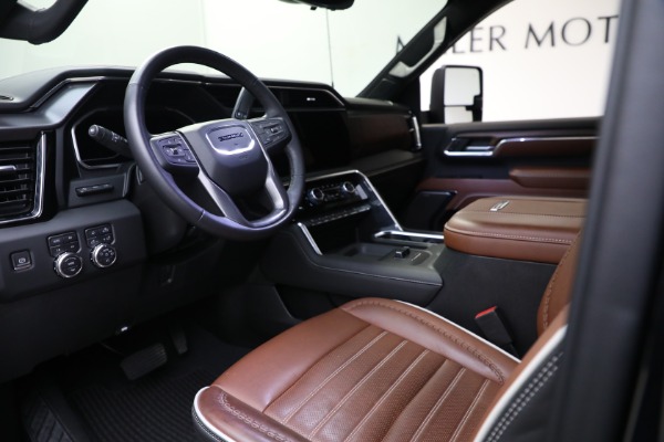 Used 2024 GMC Sierra 2500HD Denali Ultimate for sale Sold at Maserati of Greenwich in Greenwich CT 06830 11