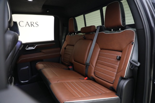 Used 2024 GMC Sierra 2500HD Denali Ultimate for sale Sold at Maserati of Greenwich in Greenwich CT 06830 17