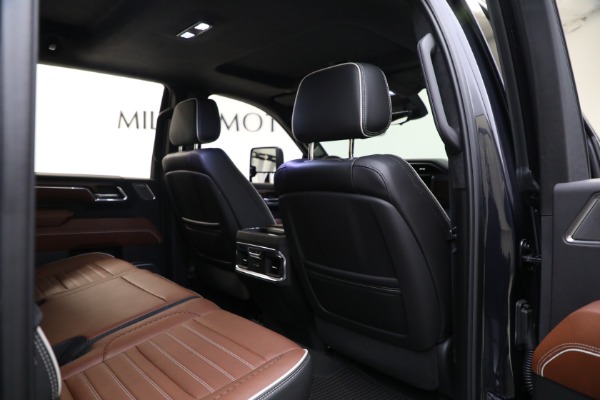 Used 2024 GMC Sierra 2500HD Denali Ultimate for sale Sold at Maserati of Greenwich in Greenwich CT 06830 19