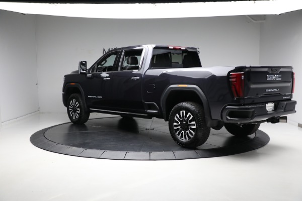Used 2024 GMC Sierra 2500HD Denali Ultimate for sale Sold at Maserati of Greenwich in Greenwich CT 06830 4