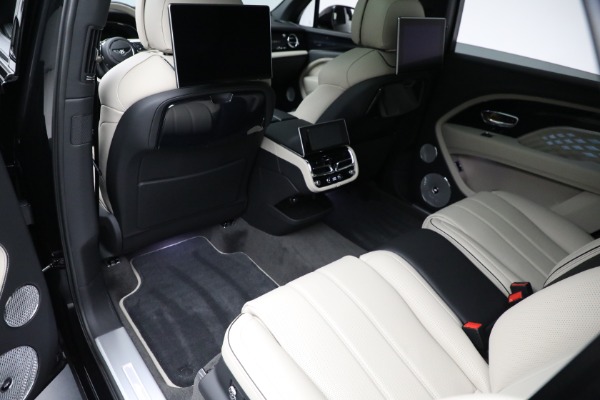 New 2024 Bentley Bentayga EWB Azure V8 for sale $317,660 at Maserati of Greenwich in Greenwich CT 06830 26