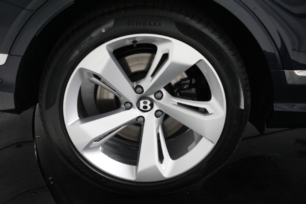 Used 2024 Bentley Bentayga EWB V8 for sale Sold at Maserati of Greenwich in Greenwich CT 06830 10