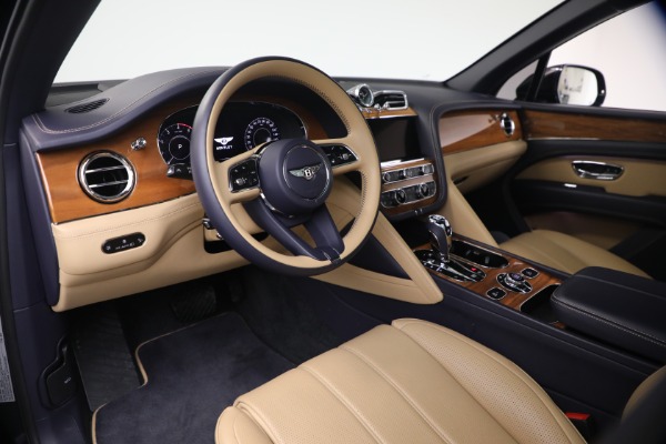 Used 2024 Bentley Bentayga EWB V8 for sale Sold at Maserati of Greenwich in Greenwich CT 06830 15