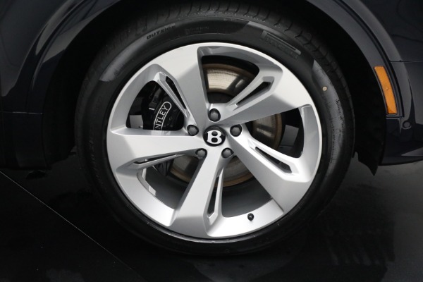 Used 2024 Bentley Bentayga EWB V8 for sale Sold at Maserati of Greenwich in Greenwich CT 06830 9