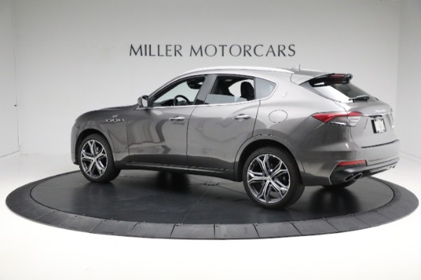 Used 2022 Maserati Levante GT for sale Sold at Maserati of Greenwich in Greenwich CT 06830 9