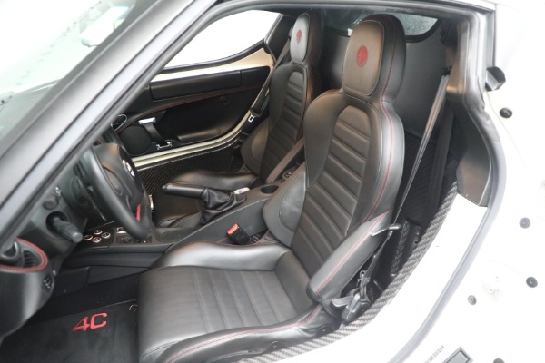 Used 2015 Alfa Romeo 4C for sale Sold at Maserati of Greenwich in Greenwich CT 06830 17