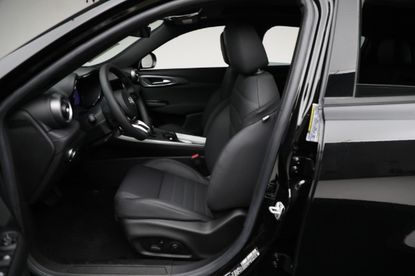 New 2024 Alfa Romeo Tonale Ti for sale Sold at Maserati of Greenwich in Greenwich CT 06830 25